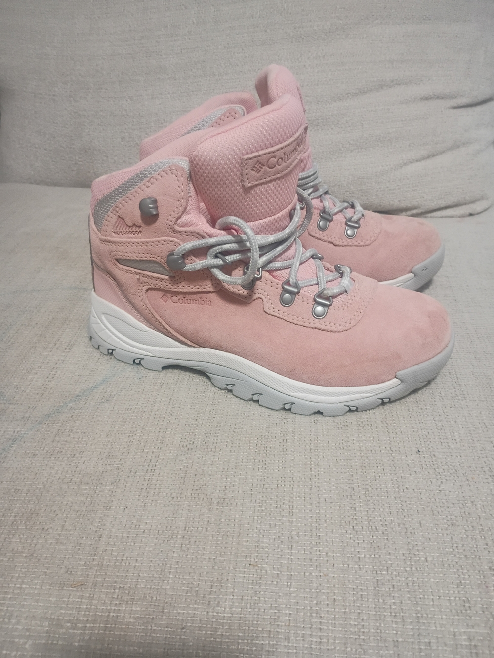 Columbia Women Pink Hiking Boots Size 7.5